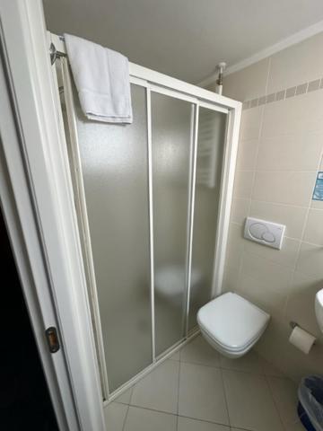 Hotel Villa Vera Rimini Eksteriør bilde
