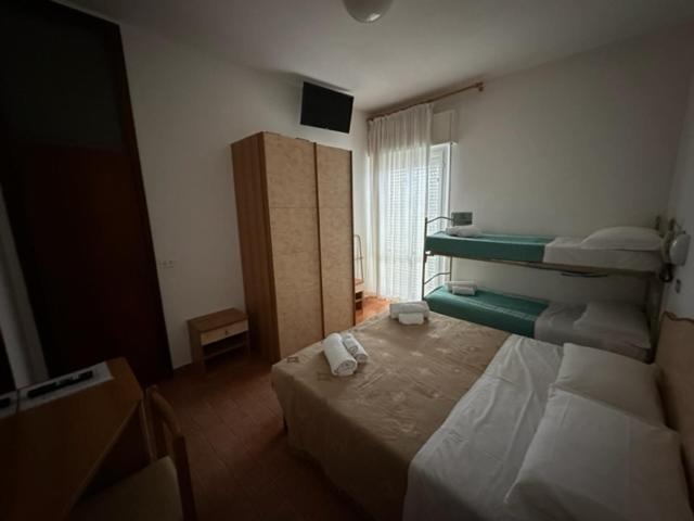 Hotel Villa Vera Rimini Eksteriør bilde